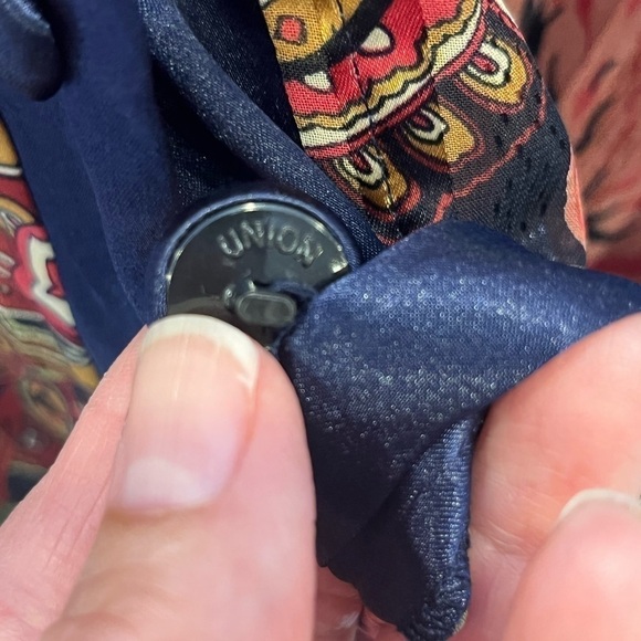 VTG GOLD LABEL VICTORIA’S SECRET Floral/Striped Sleep Shirt - Picture 7 of 7